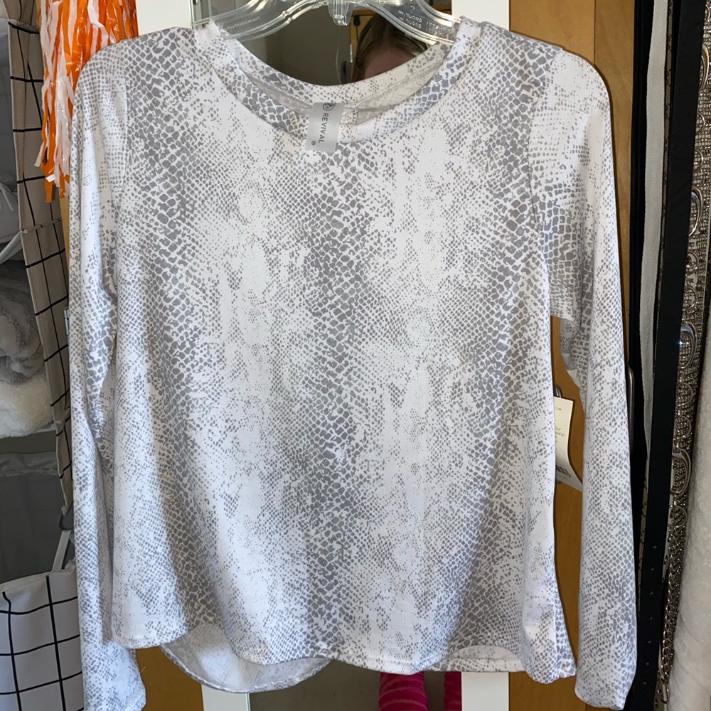 BRAND NEW W/ TAGS - Altar’d State Revival Top